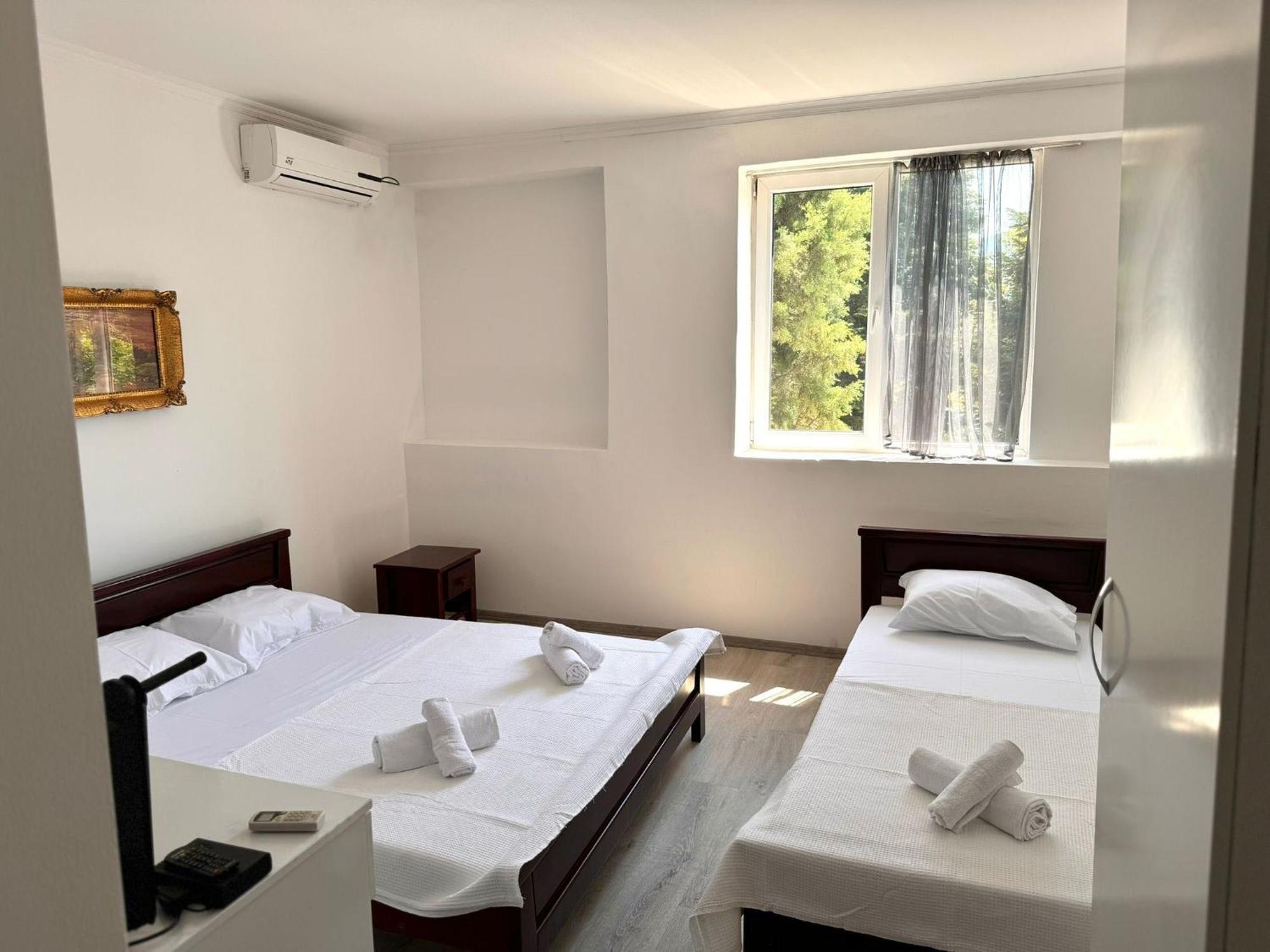 Hotel Istanbul Skopje Exterior photo